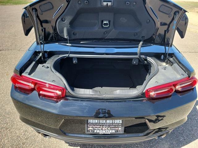 Used 2023 Chevrolet Camaro LT w/ Technology Package RWD image 23