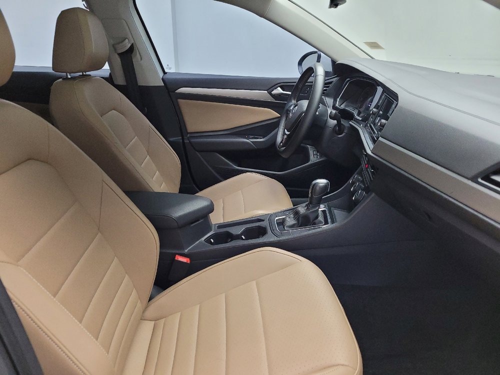 Used 2021 Volkswagen Jetta SE w/ SE Cold Weather Package image 21