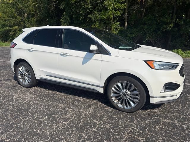 Used 2020 Ford Edge Titanium w/ Equipment Group 301A AWD/4WD image 8