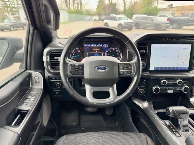 Used 2022 Ford F150 XLT w/ Equipment Group 302A High image 16