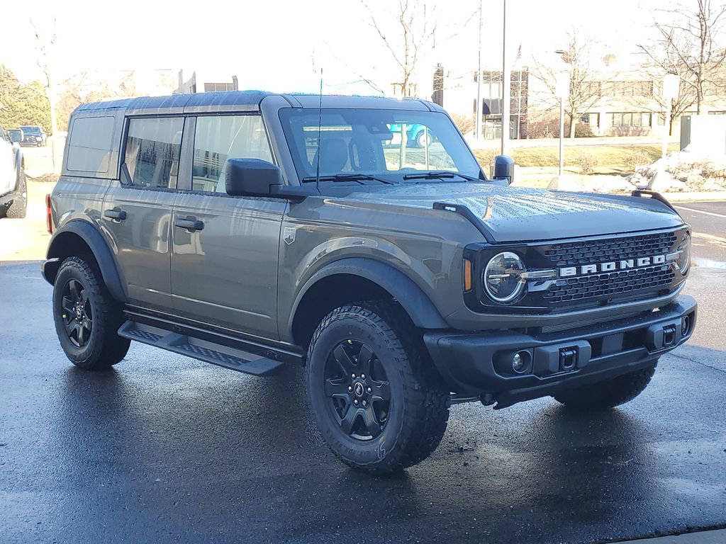 New 2025 Ford Bronco Big Bend w/ Black Diamond Package AWD/4WD image 3