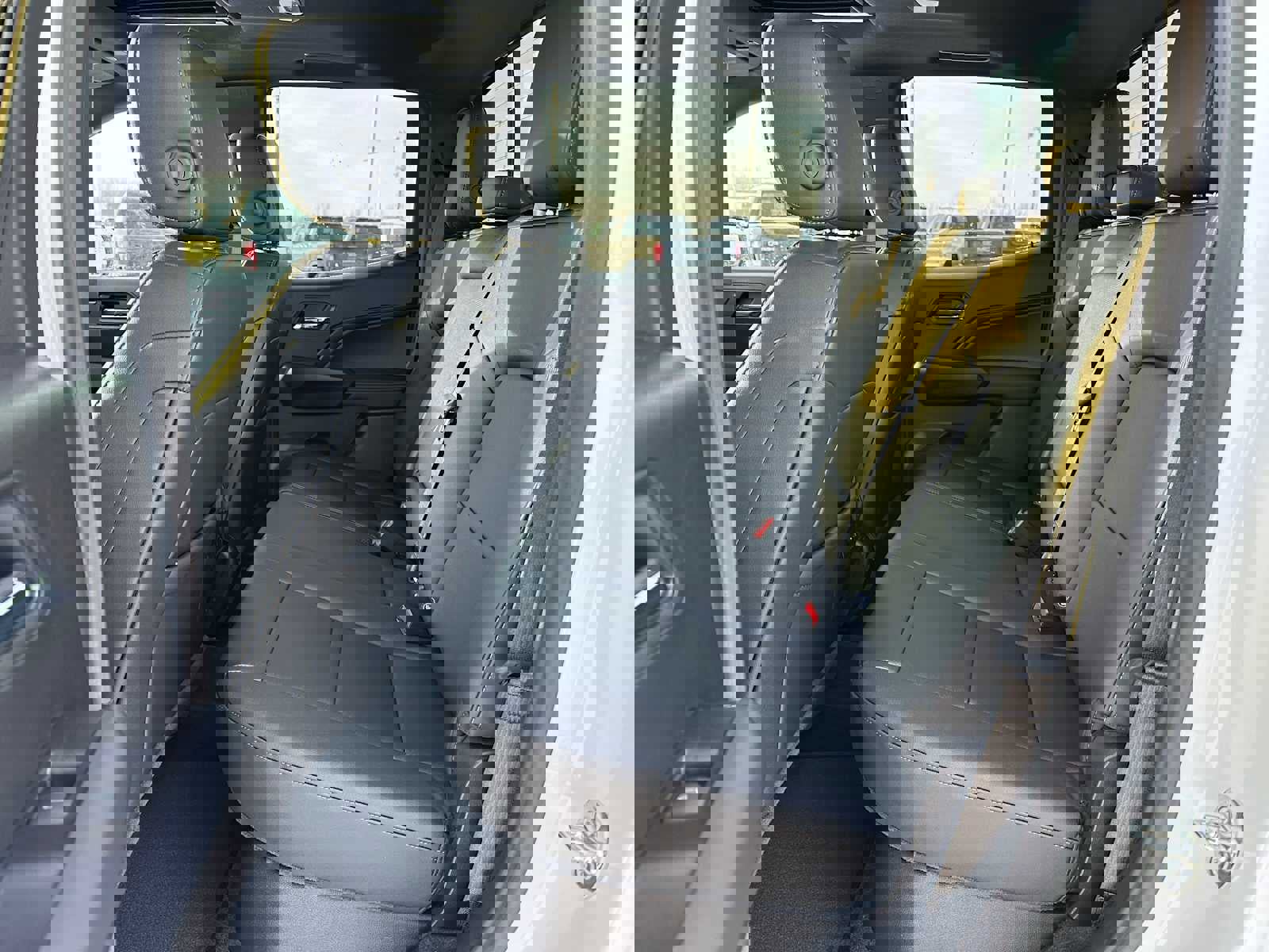 New 2026 GMC Canyon Elevation w/ Convenience Package image 16