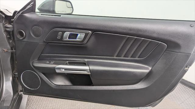 Used 2020 Ford Mustang Premium image 17