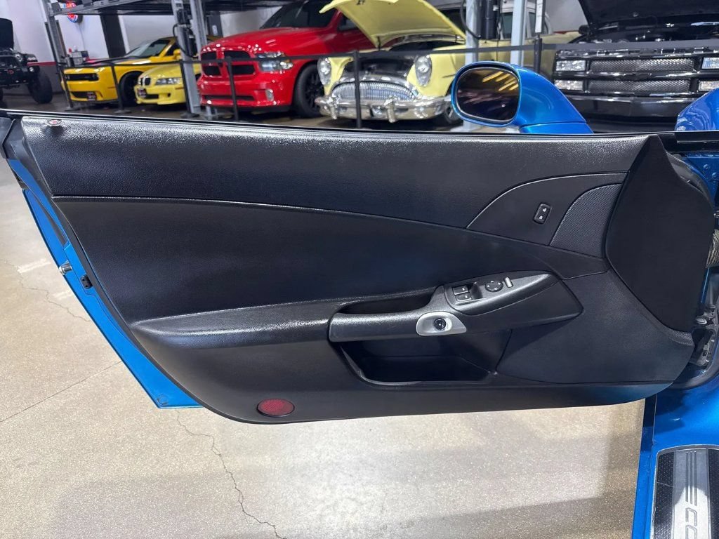 Used 2009 Chevrolet Corvette Convertible RWD image 12