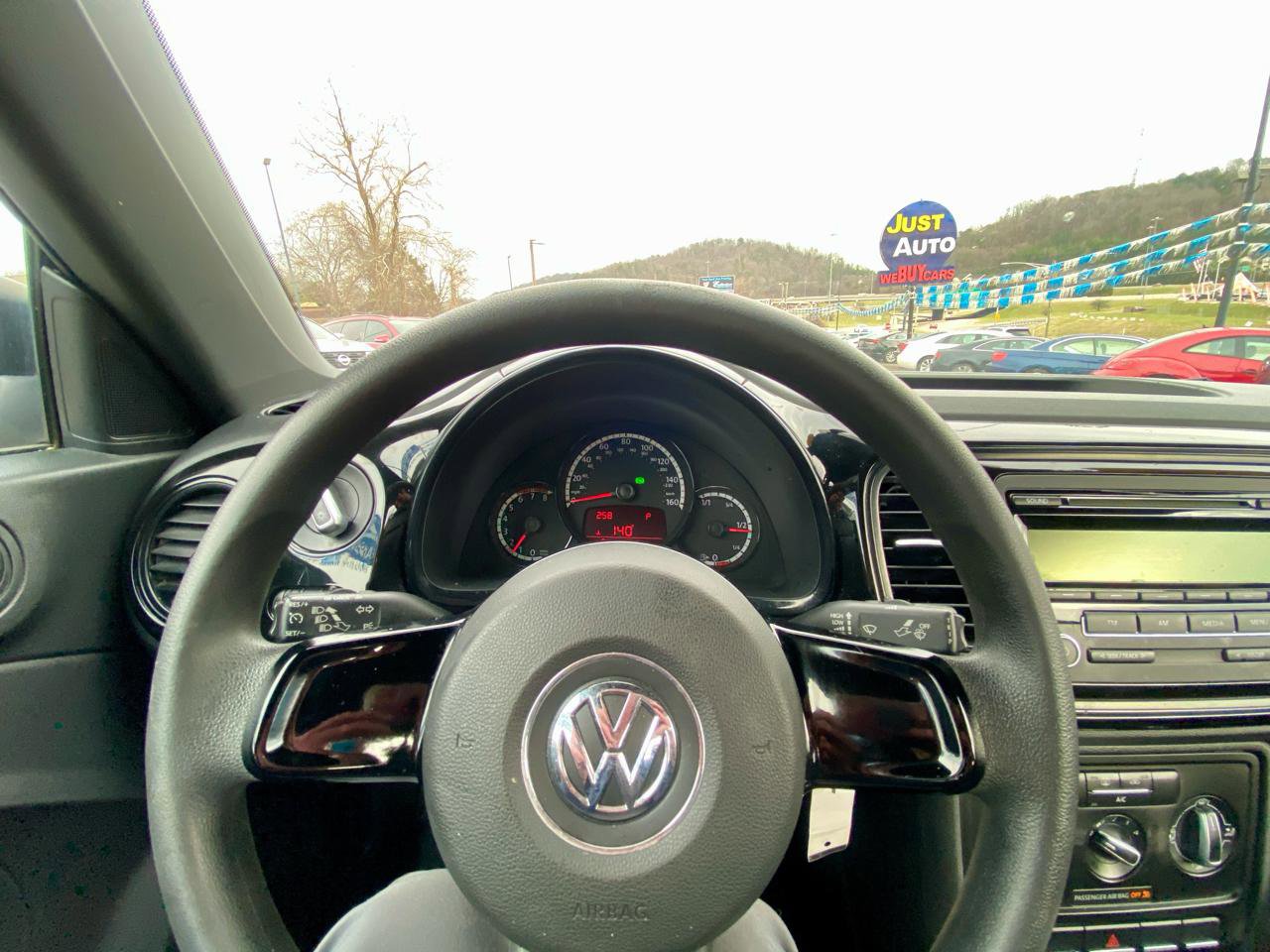 Used 2014 Volkswagen Beetle 1.8T FWD image 14