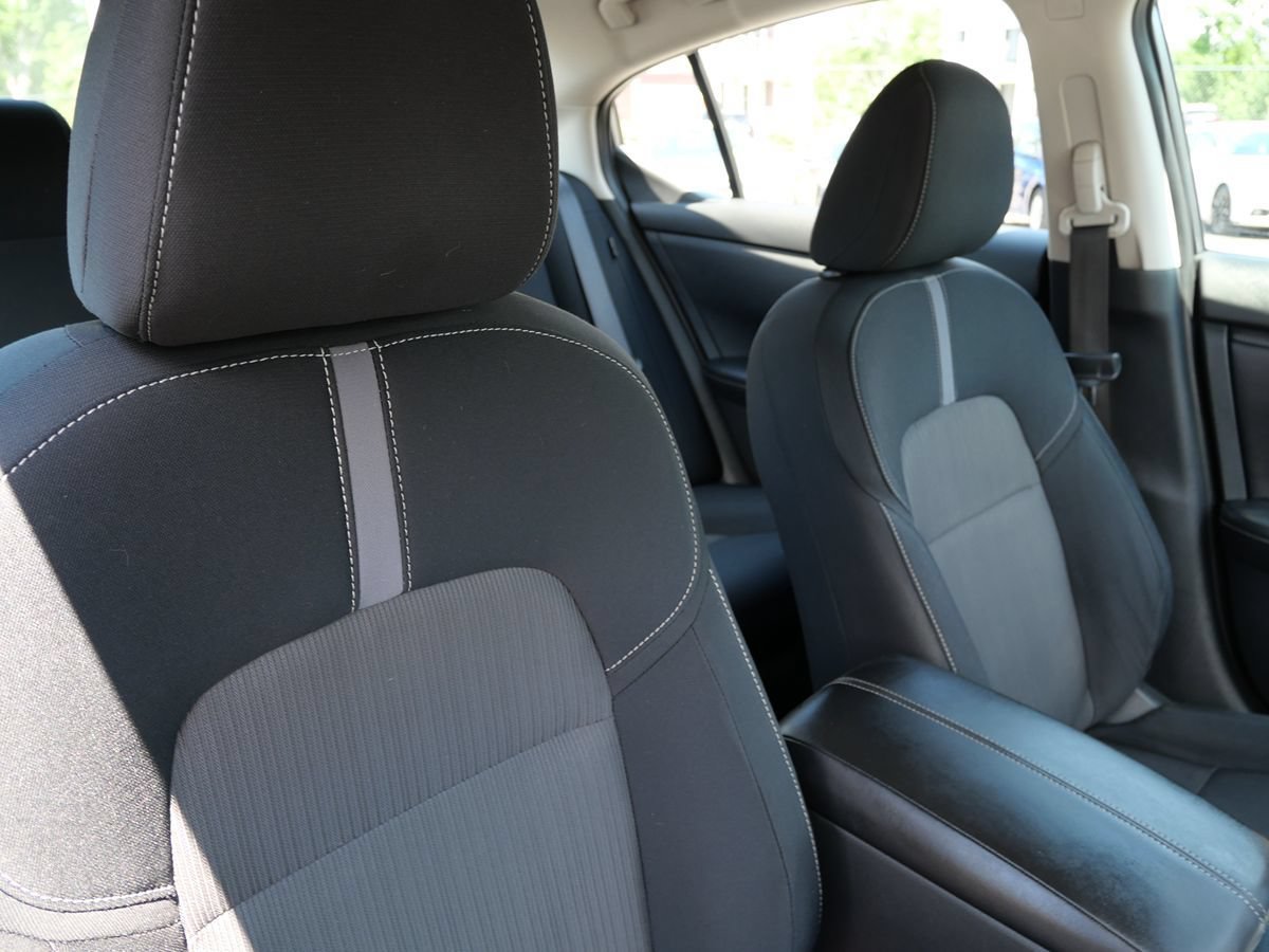 Used 2020 Nissan Sentra SV FWD image 19