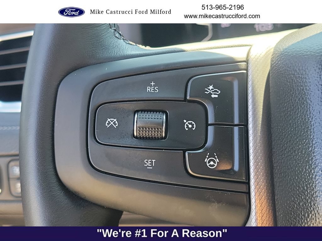 Used 2024 GMC Yukon Denali w/ Advanced Technology Package AWD/4WD image 16