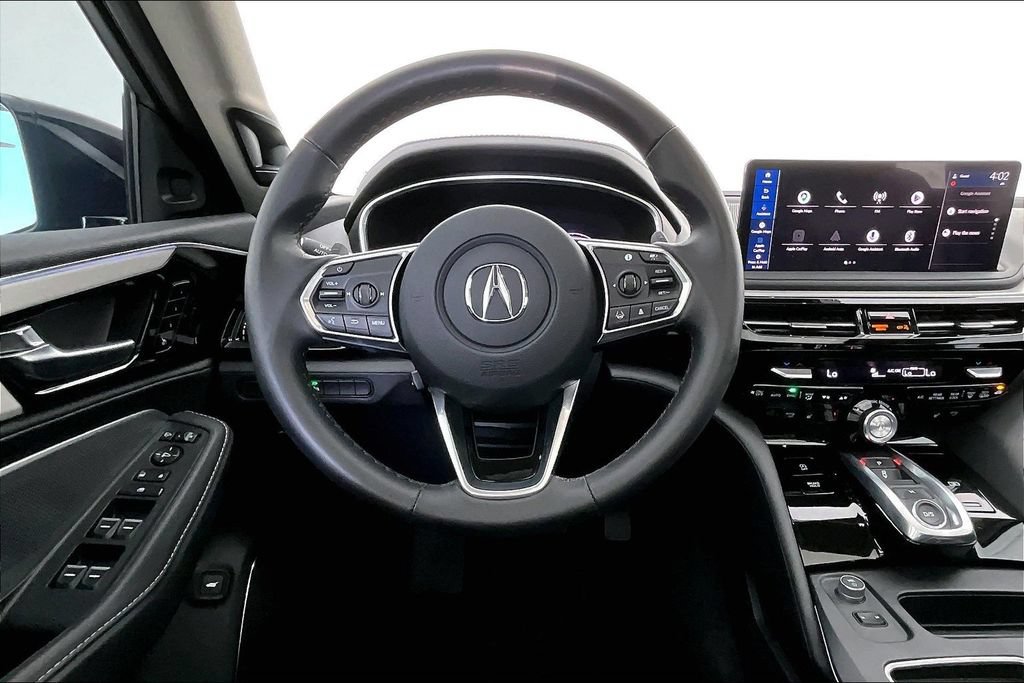 Certified 2026 Acura MDX w/ Technology Package FWD image 6