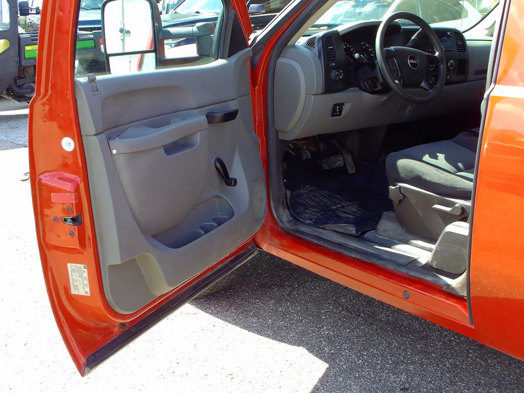 Used 2012 GMC Sierra 1500 W/T RWD image 5