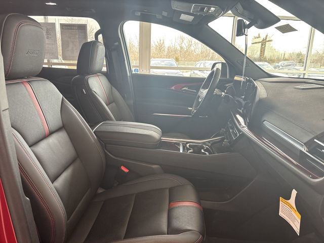 Certified 2024 Chevrolet Traverse RS w/ LPO, Floor Liner Package image 23