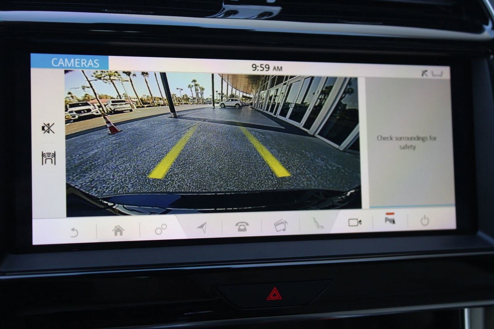 Used 2020 Jaguar XE S image 28