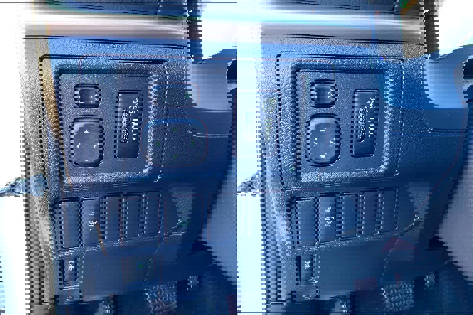 Used 2016 Lexus CT 200h image 35