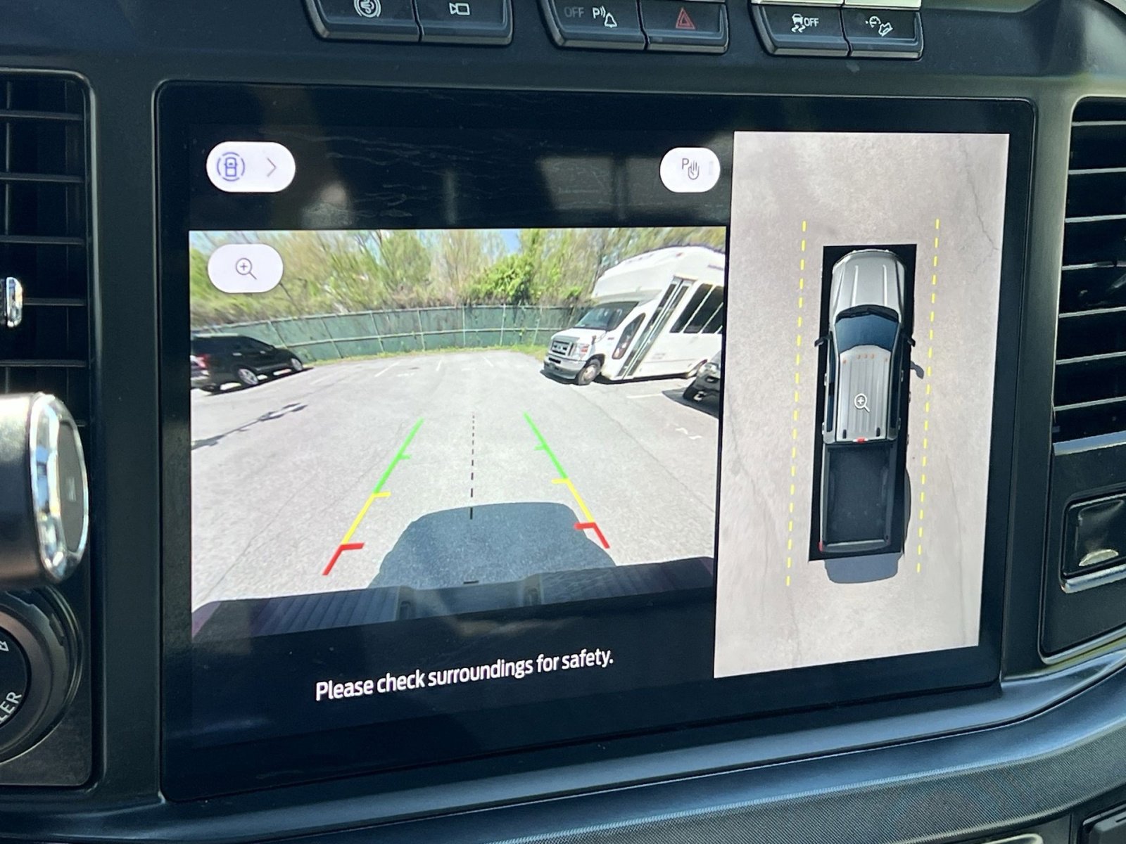 Used 2024 Ford F450 Limited w/ FX4 Off-Road Package AWD/4WD image 27