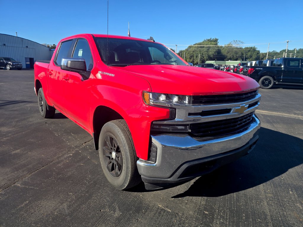 Used 2020 Chevrolet Silverado 1500 LT w/ All-Star Edition AWD/4WD image 2