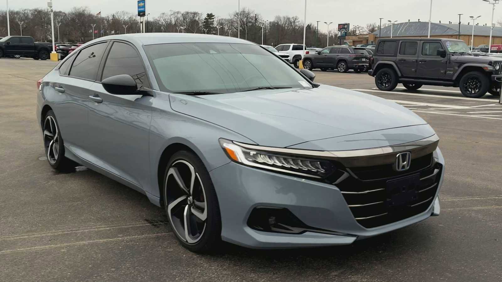 Used 2022 Honda Accord Sport image 8