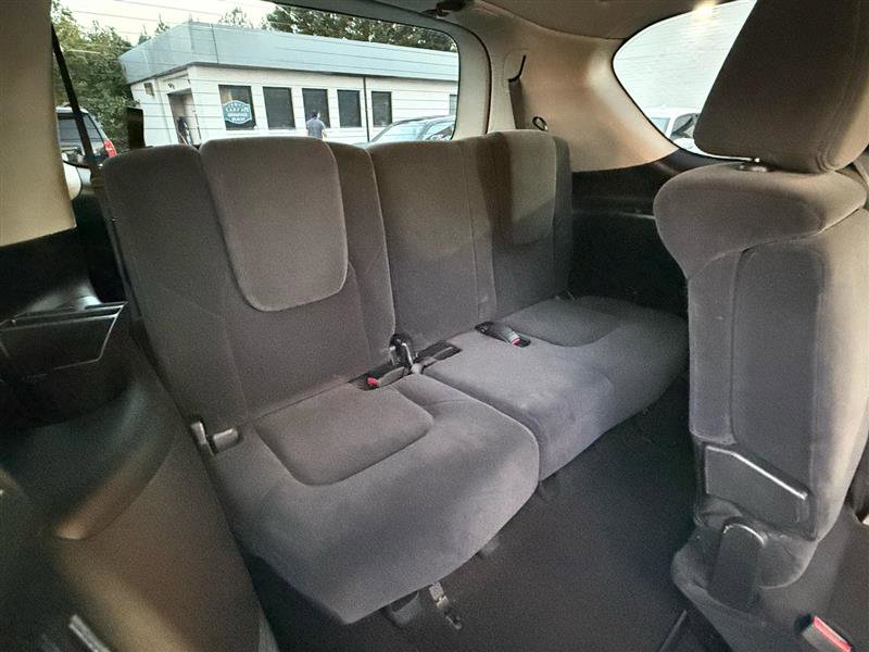 Used 2017 Nissan Armada SV image 26