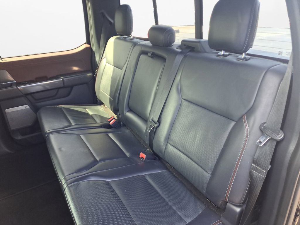 Used 2021 Ford F150 Lariat image 13