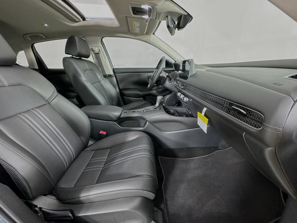Used 2026 Honda HR-V EX-L image 36