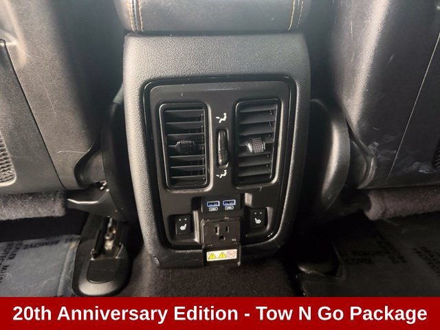 Used 2025 Dodge Durango R/T AWD/4WD image 19