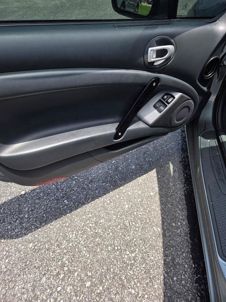 Used 2007 Mitsubishi Eclipse GT FWD image 11