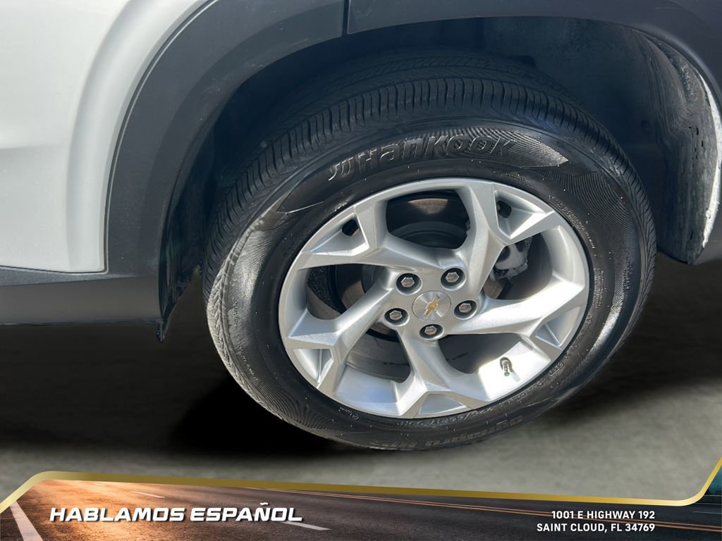 Certified 2025 Chevrolet Trax LS w/ LS Convenience Package image 11