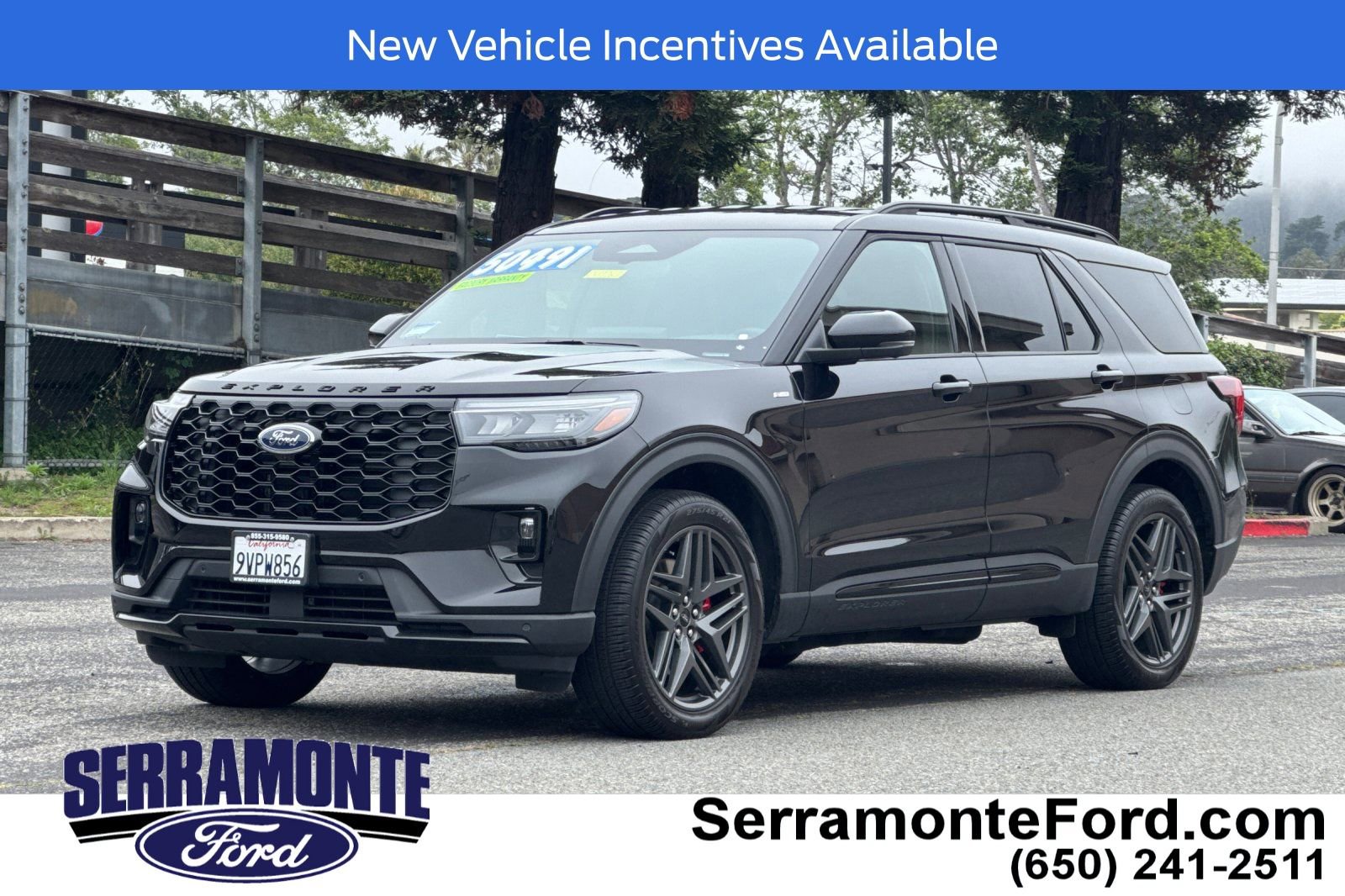 Used 2026 Ford Explorer ST-Line w/ ST-Line Street Pack AWD/4WD image 8