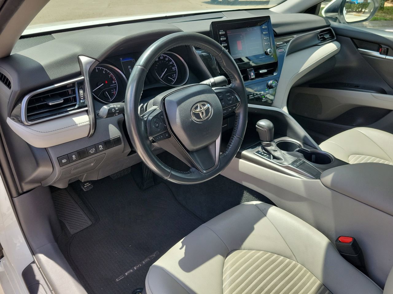 Used 2023 Toyota Camry SE w/ Convenience Package FWD image 15