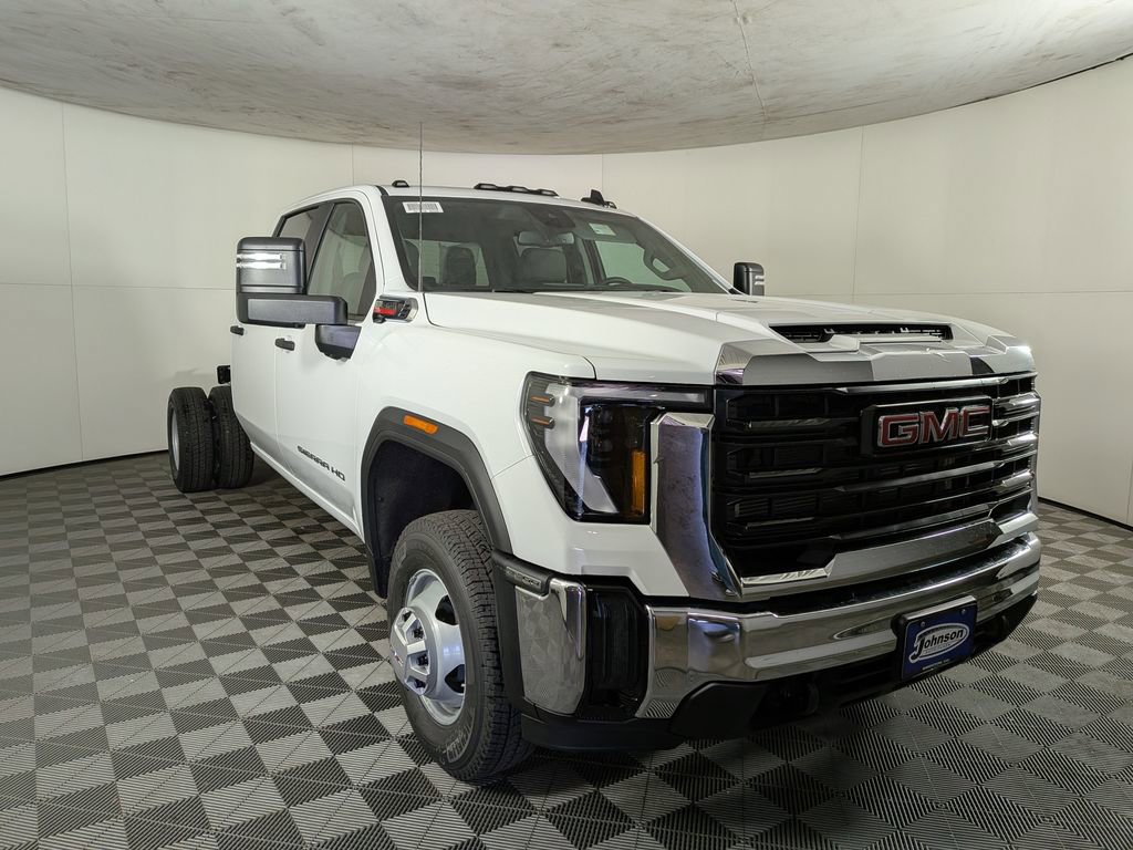 New 2026 GMC Sierra 3500 Pro w/ Convenience Package AWD/4WD image 5