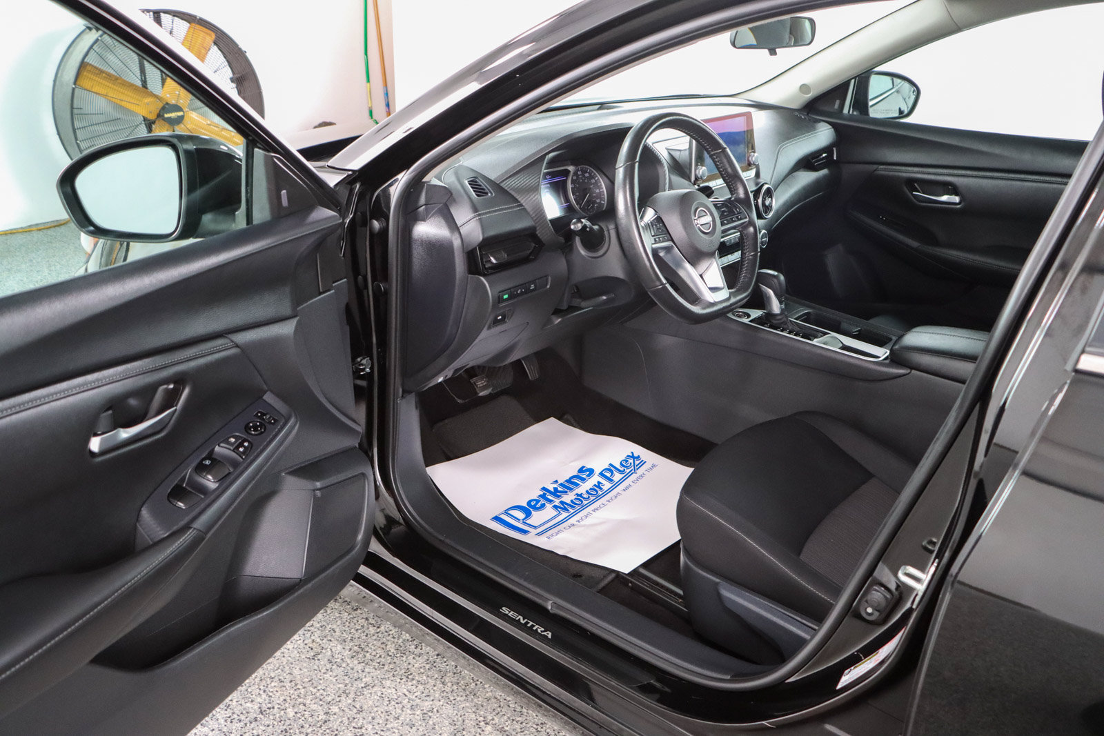 Used 2024 Nissan Sentra SV w/ All-Weather Package FWD image 3