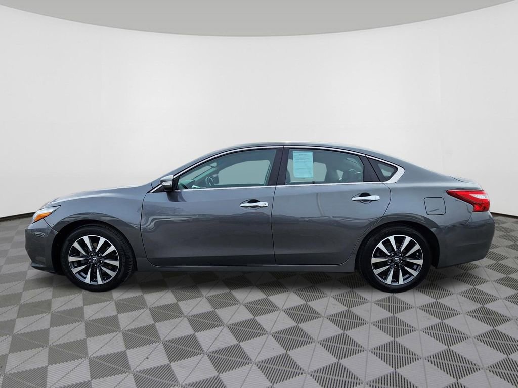 Used 2017 Nissan Altima 2.5 SL image 5