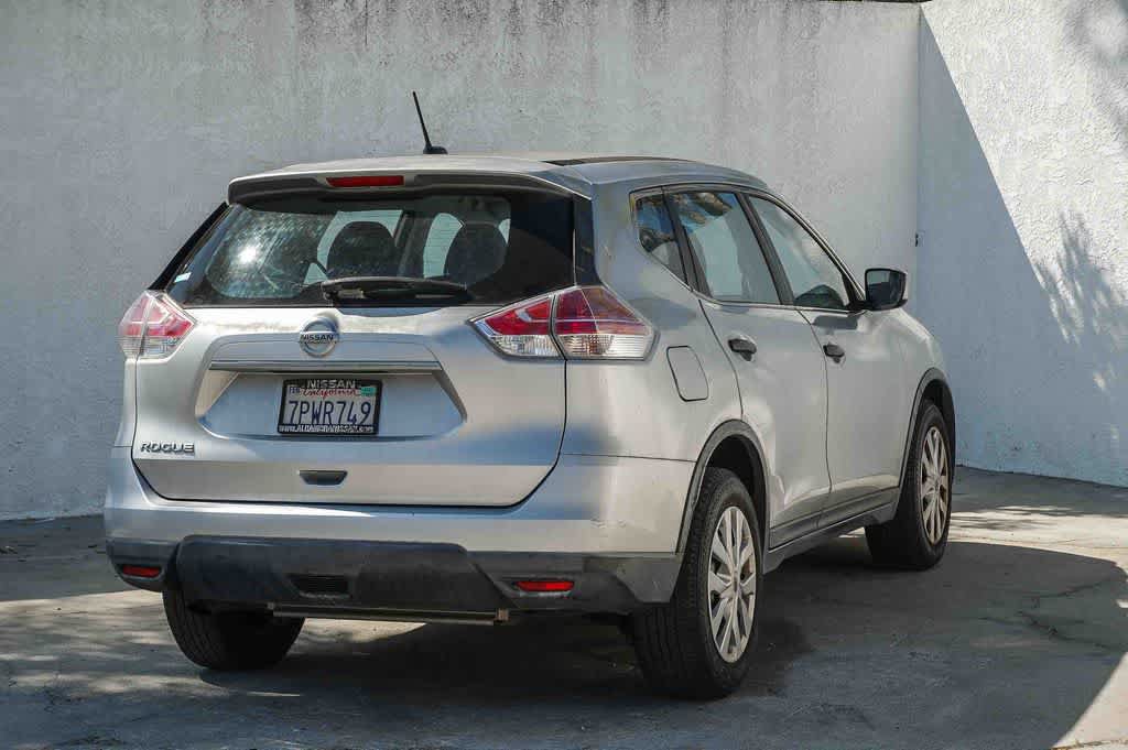 Used 2016 Nissan Rogue S FWD image 4