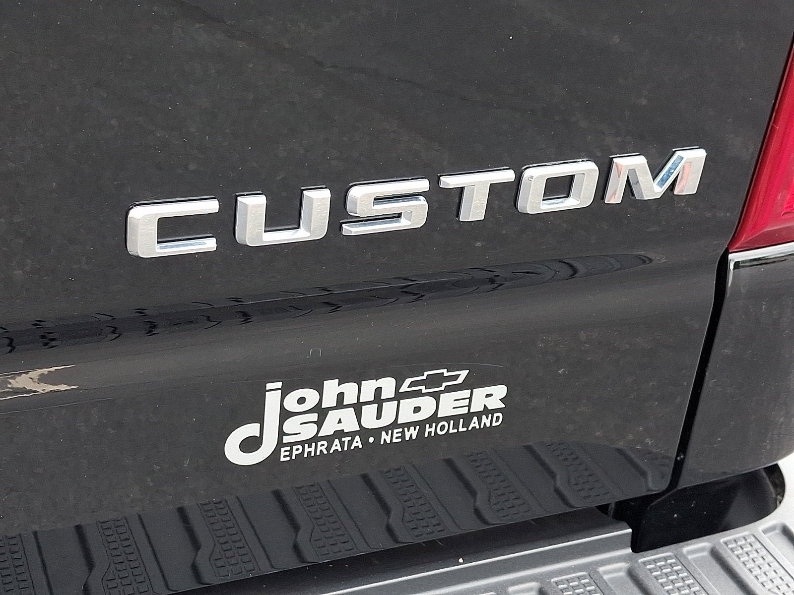 Used 2024 Chevrolet Silverado 1500 Custom AWD/4WD image 29
