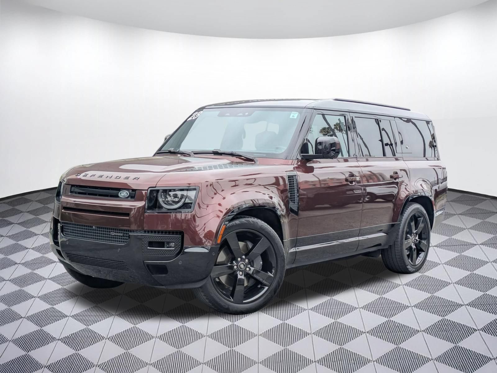 Used 2023 Land Rover Defender 130 X-Dynamic SE AWD/4WD image 1