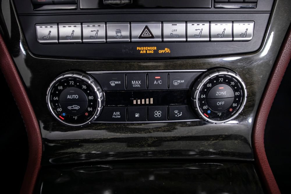 Used 2016 Mercedes-Benz SL 400 image 29