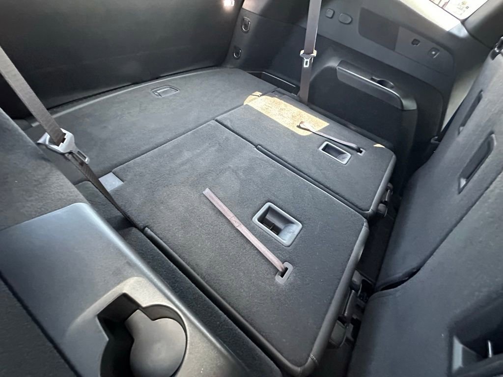 Used 2024 Cadillac XT6 Luxury FWD image 21