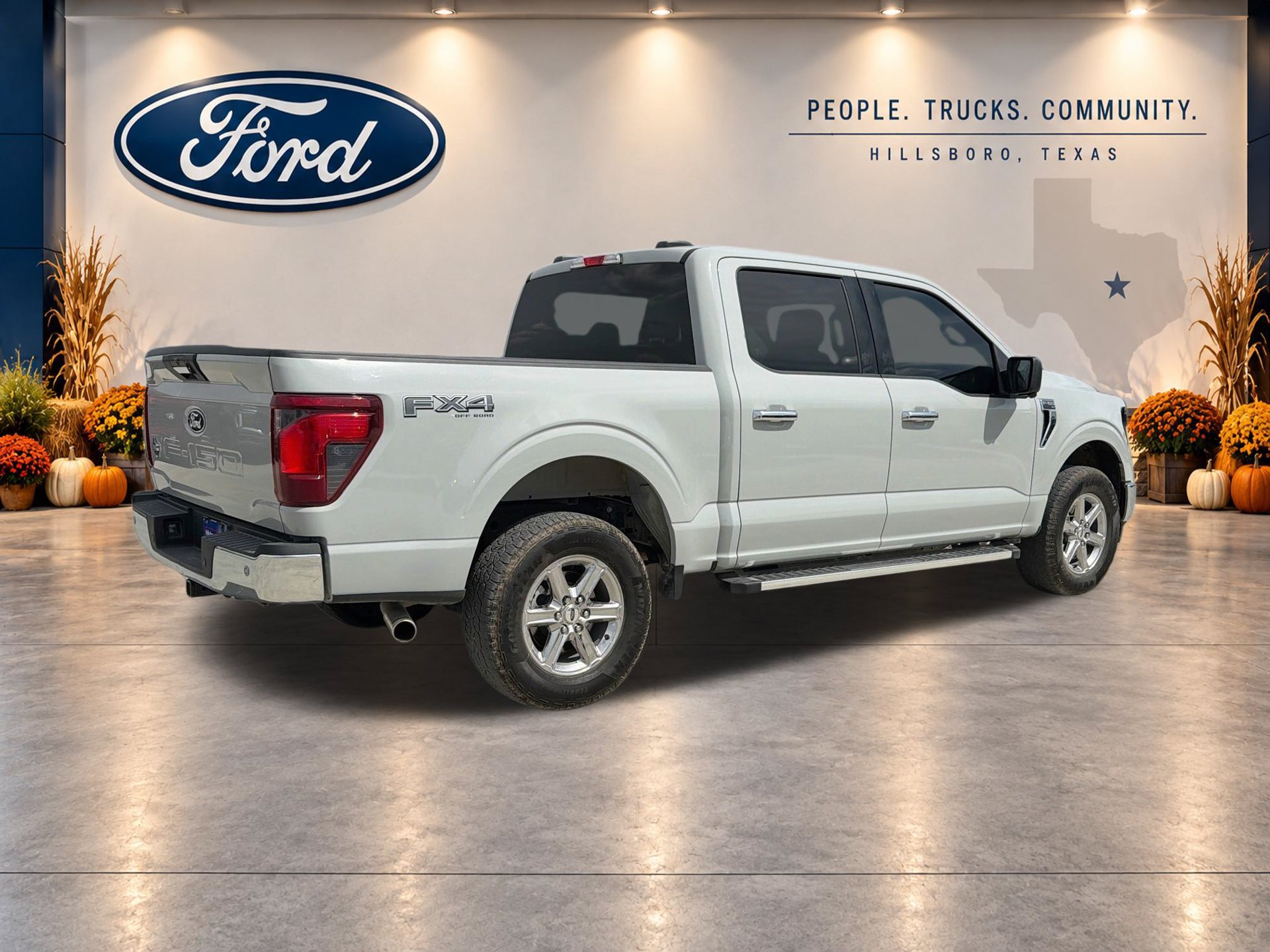 Certified 2024 Ford F150 XLT w/ FX4 Off-Road Package AWD/4WD image 5