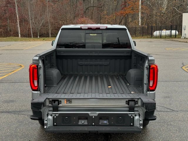 Used 2023 GMC Sierra 1500 Denali Ultimate AWD/4WD image 7
