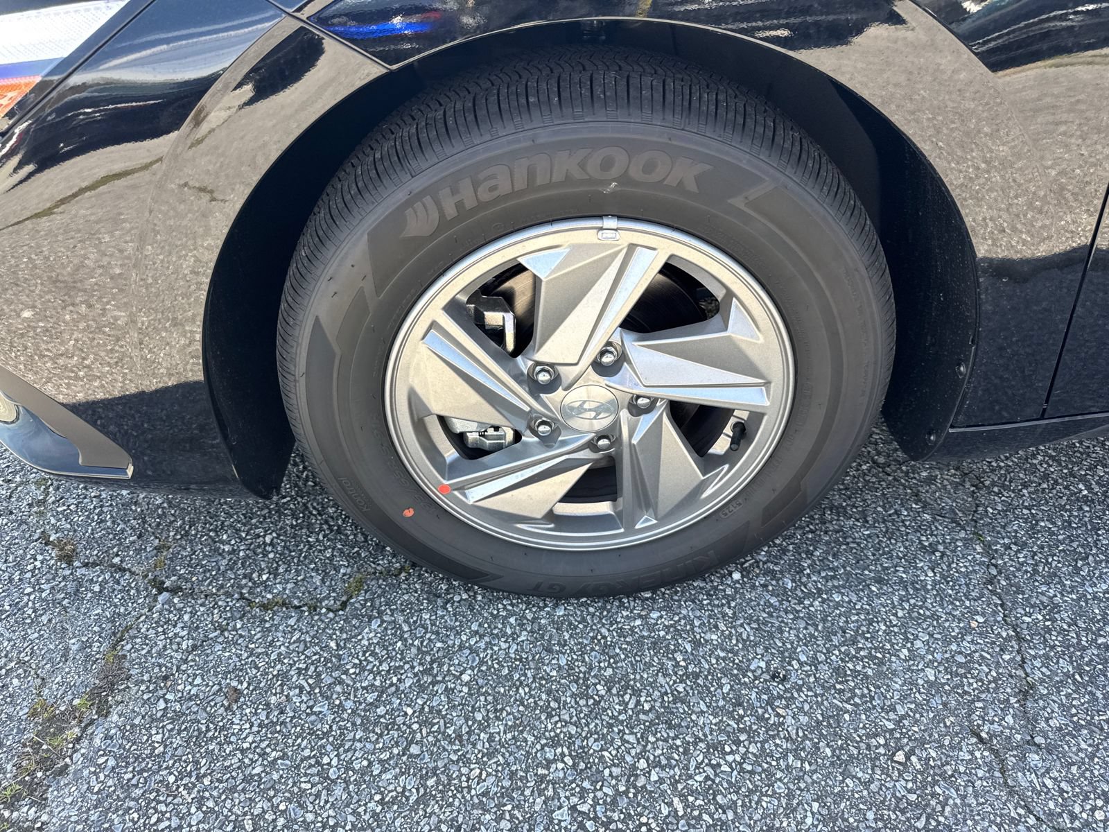 New 2026 Hyundai Elantra SE FWD image 12