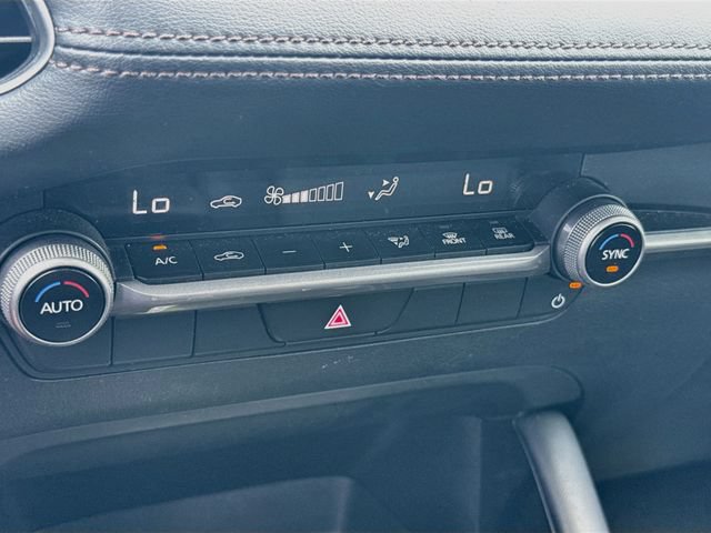 Used 2025 MAZDA MAZDA3 s FWD image 23