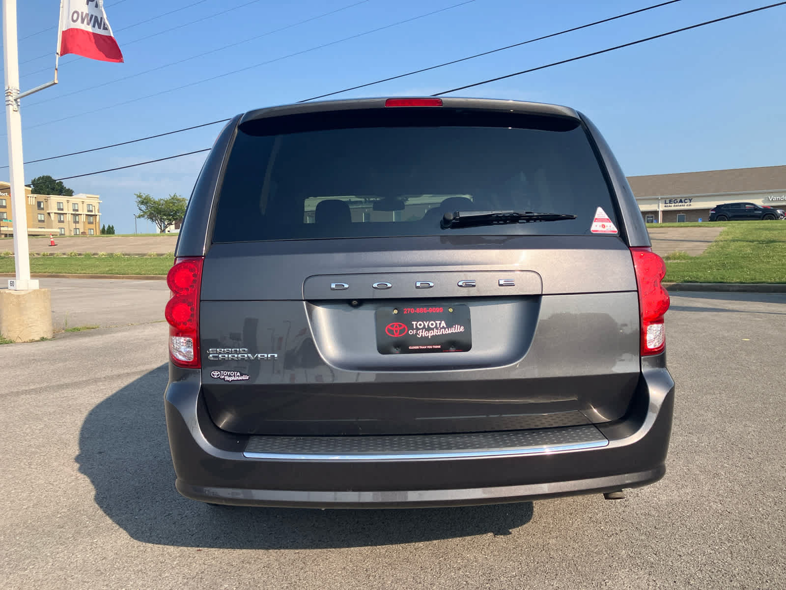 Used 2019 Dodge Grand Caravan SE FWD image 6