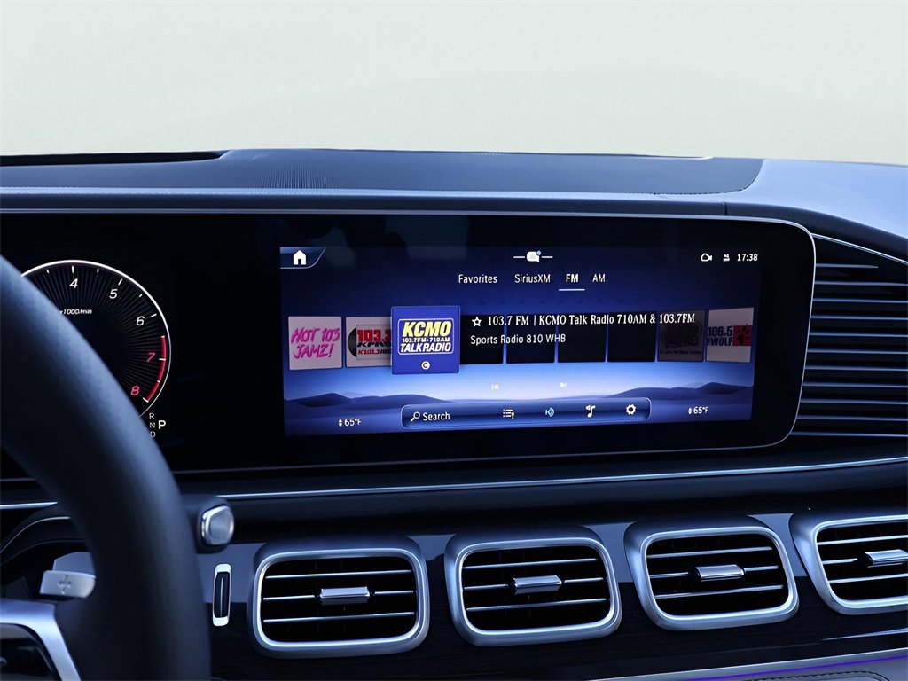 New 2026 Mercedes-Benz GLS 580 4MATIC image 25