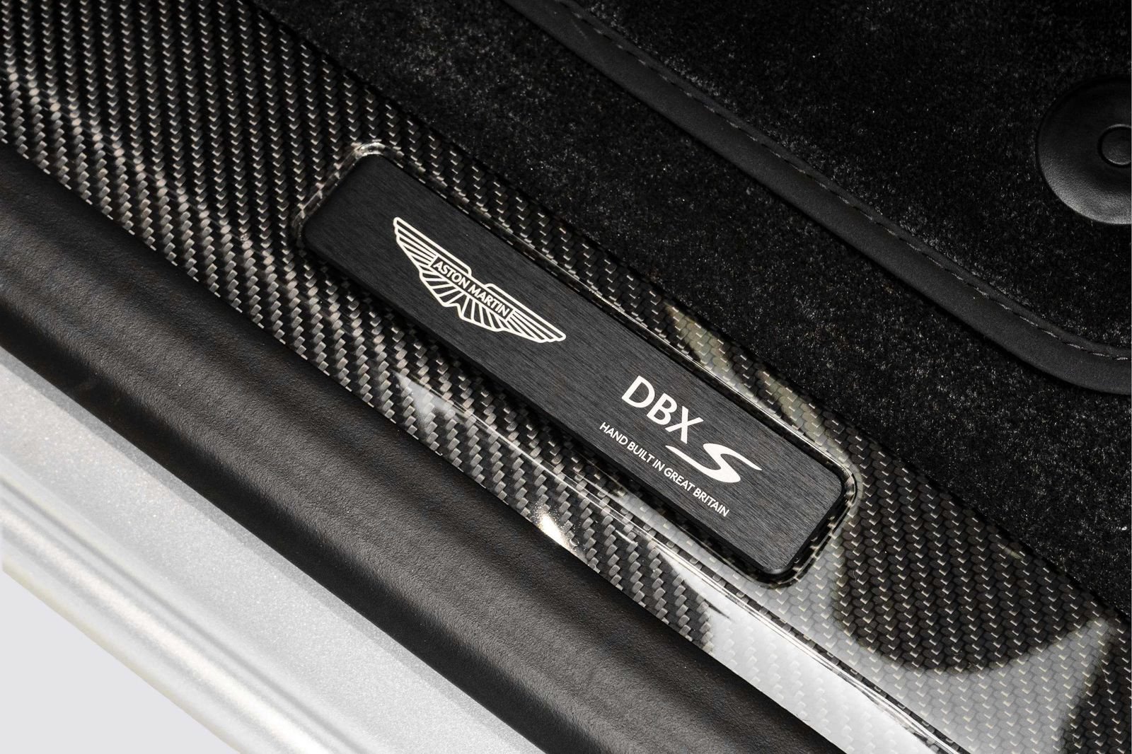 New 2026 Aston Martin DBX S AWD/4WD image 24