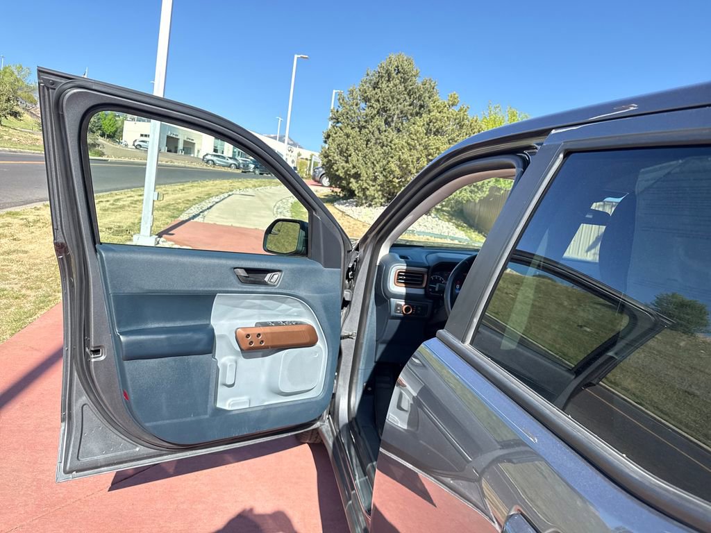 Certified 2022 Ford Maverick Lariat w/ Equipment Group 500A Standard AWD/4WD image 9