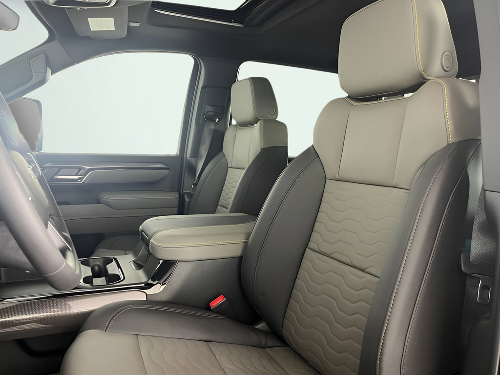 New 2026 Chevrolet Silverado 2500 ZR2 AWD/4WD image 21