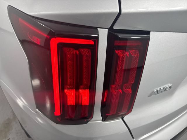 Used 2022 Kia Sorento SX w/ Panoramic Sunroof Package AWD/4WD image 30