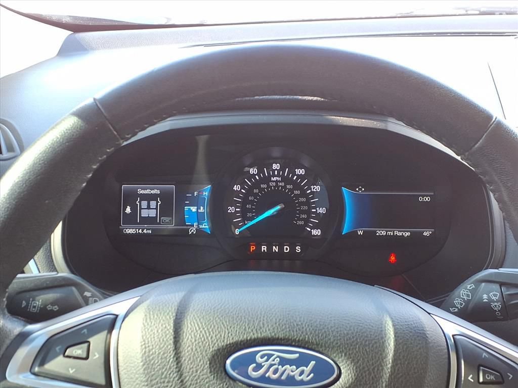 Used 2022 Ford Edge Titanium AWD/4WD image 10