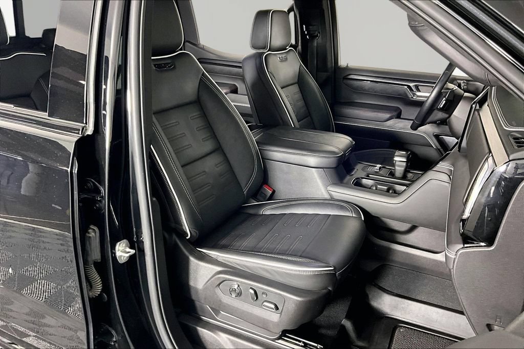 Certified 2024 GMC Sierra 1500 AT4X AWD/4WD image 29