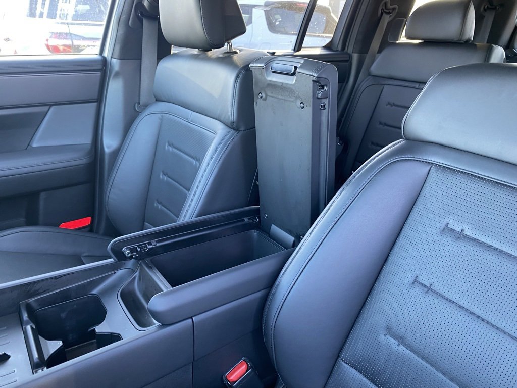 Used 2024 Hyundai Santa Fe Calligraphy image 25