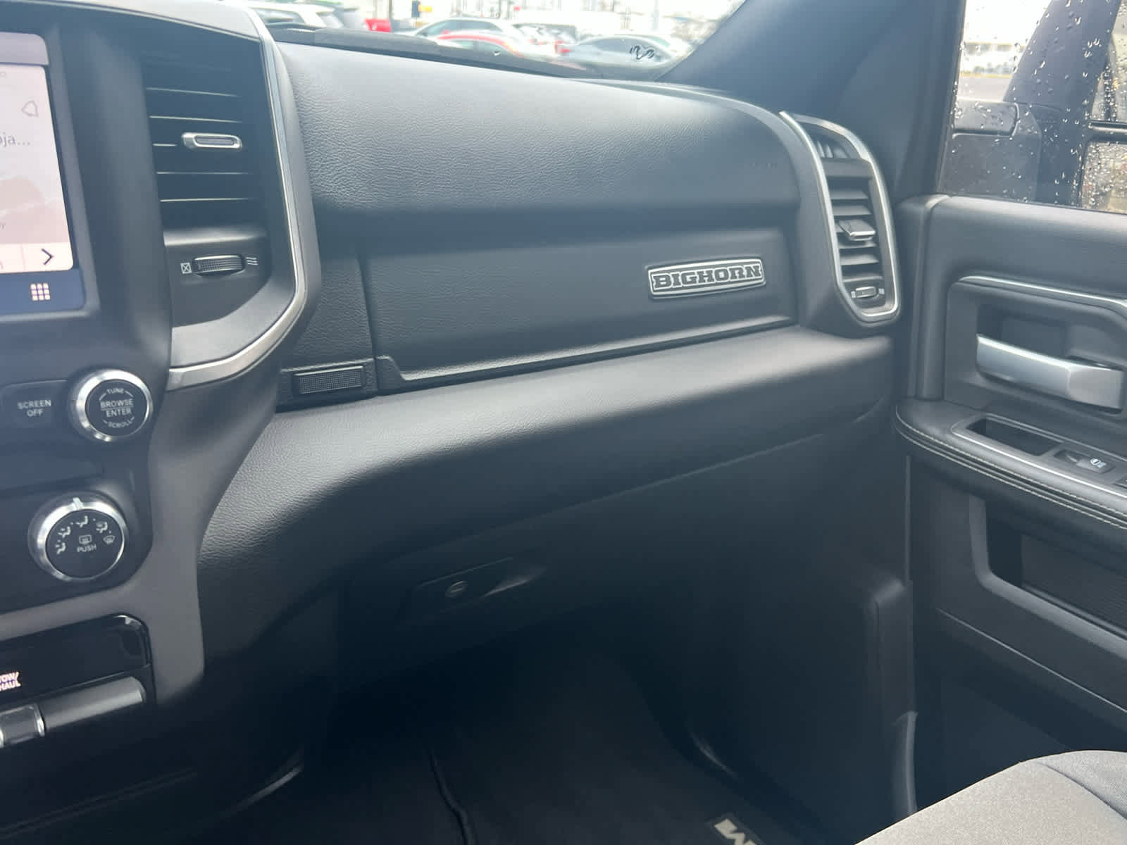 Used 2024 RAM 2500 Big Horn image 32