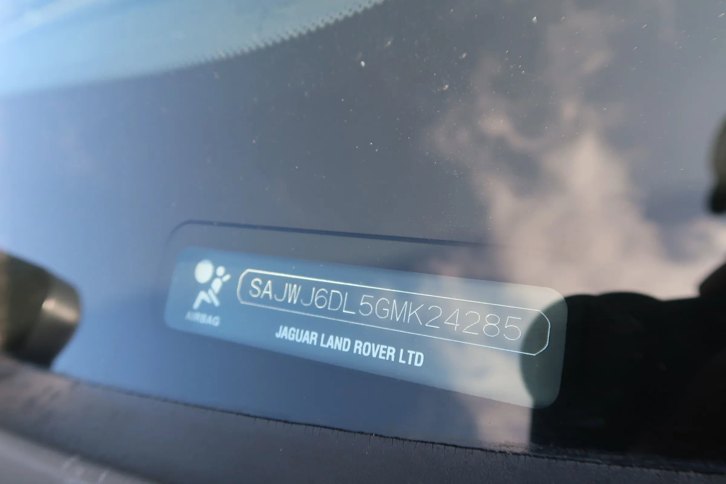 Used 2016 Jaguar F-TYPE R image 47